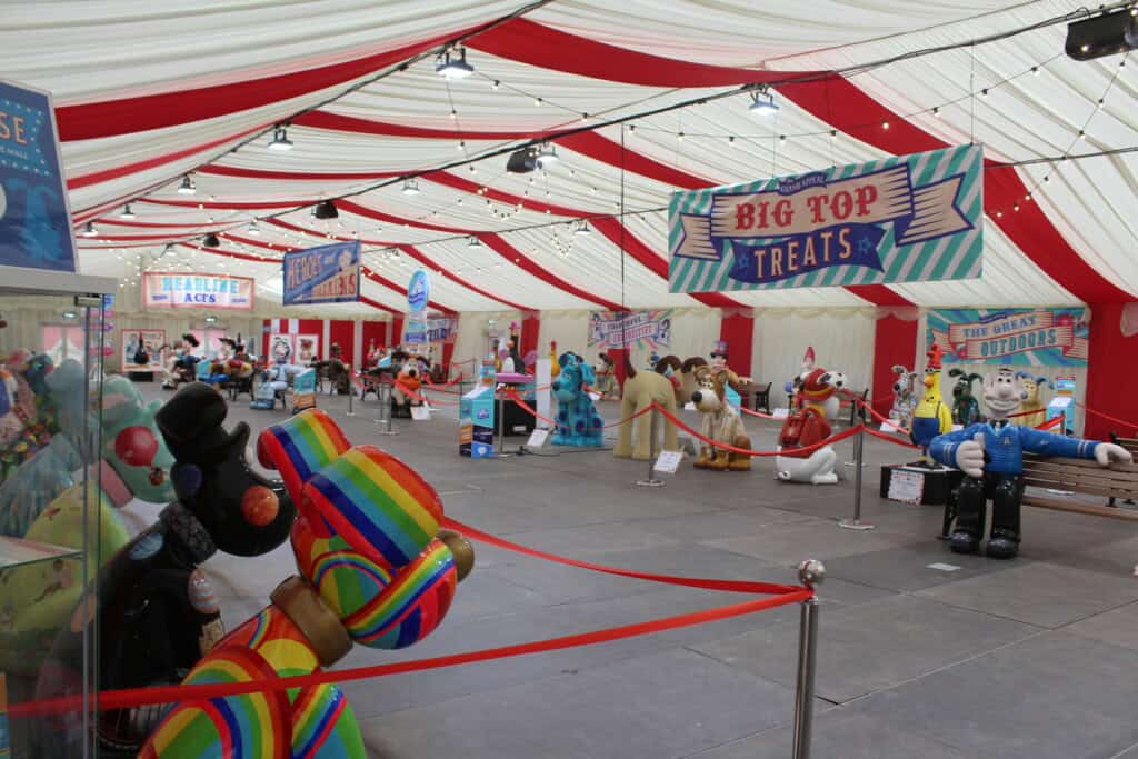 gromit unleashed the greatest dog show on earth sculptures