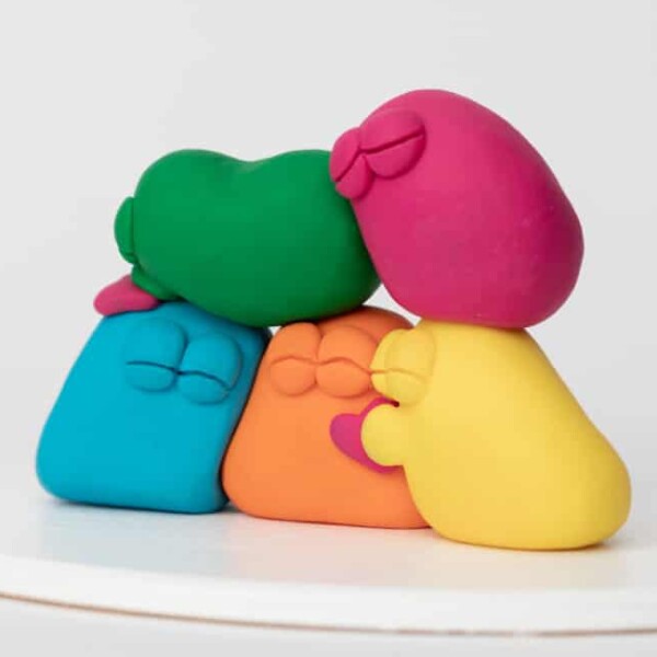 Lucy Izzard | Cuddles