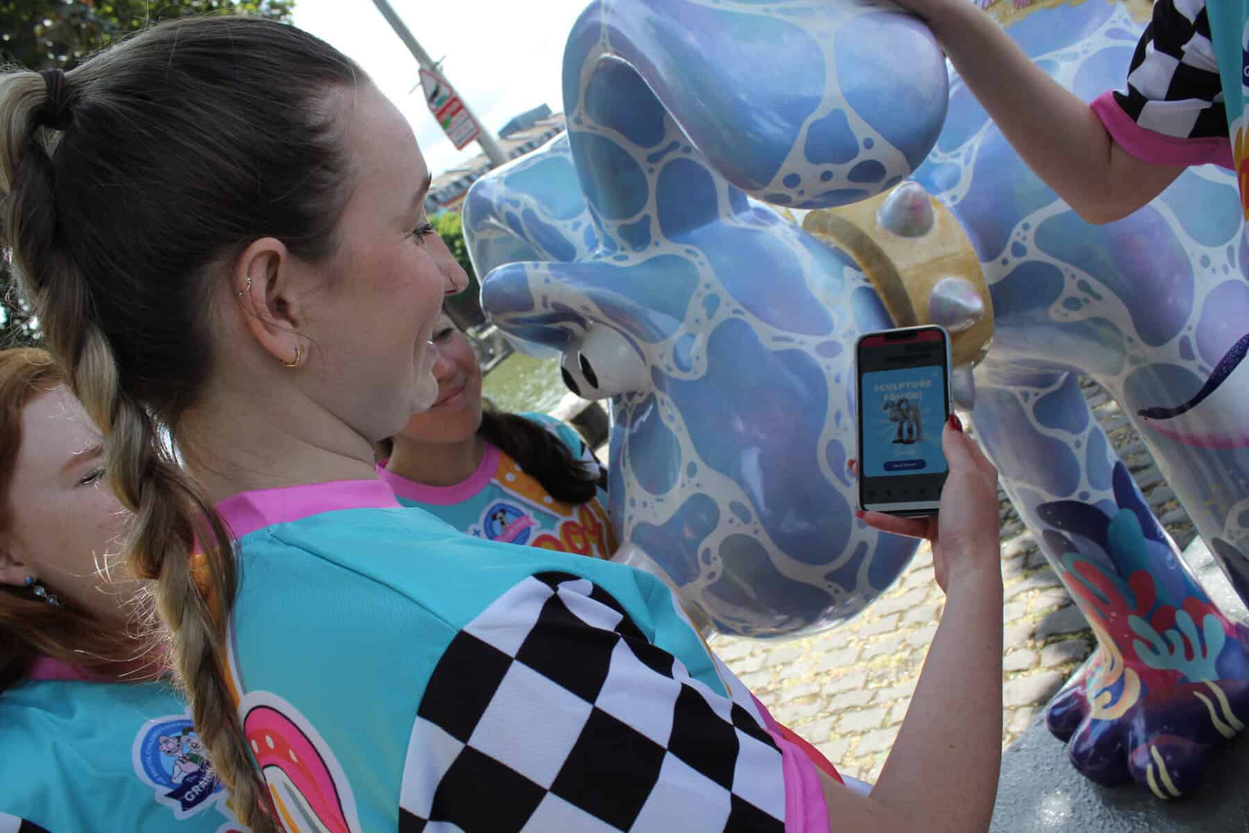 Fundraisers enjoying a scenic route around Bristol’s Gromit Unleashed 3 trail as part of the Hot Dog Dash.